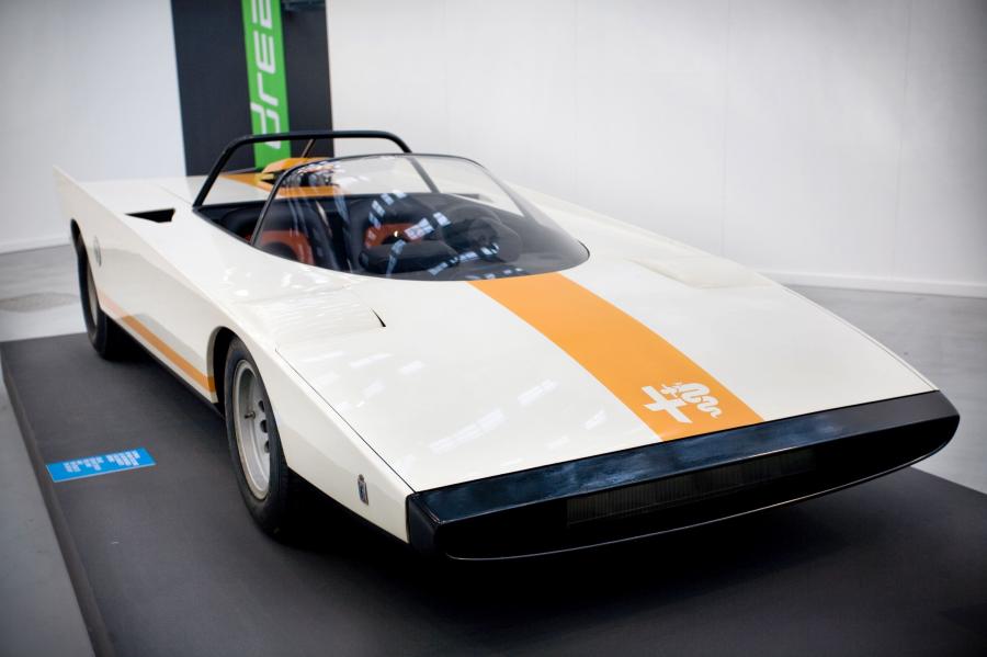  Alfa Romeo P33 Cuneo Concept 1971 года  (фото 12 из 16)
